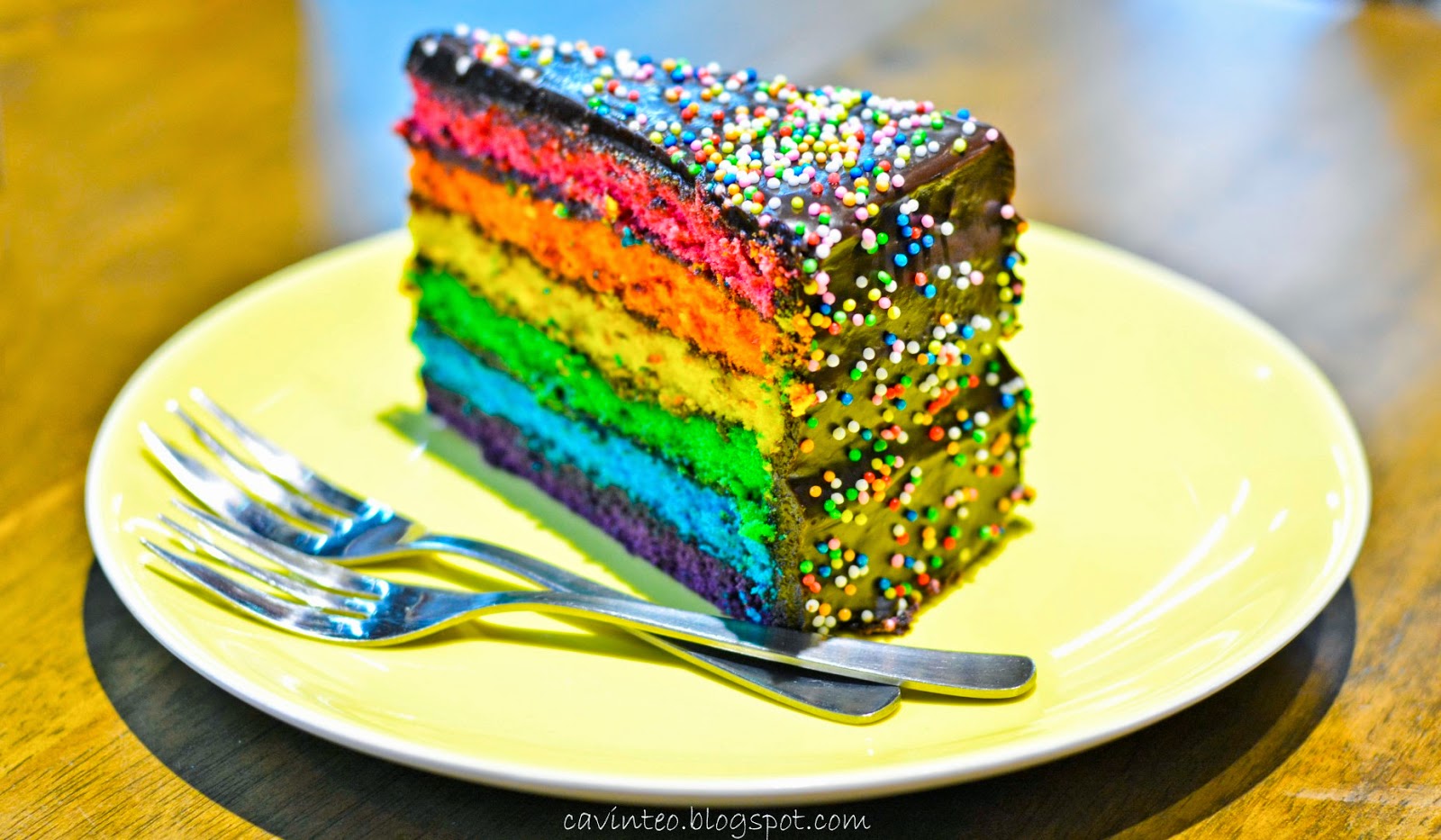 Entree Kibbles The Finest Tea Shop Cafe Halal Chocolate Rainbow Cake